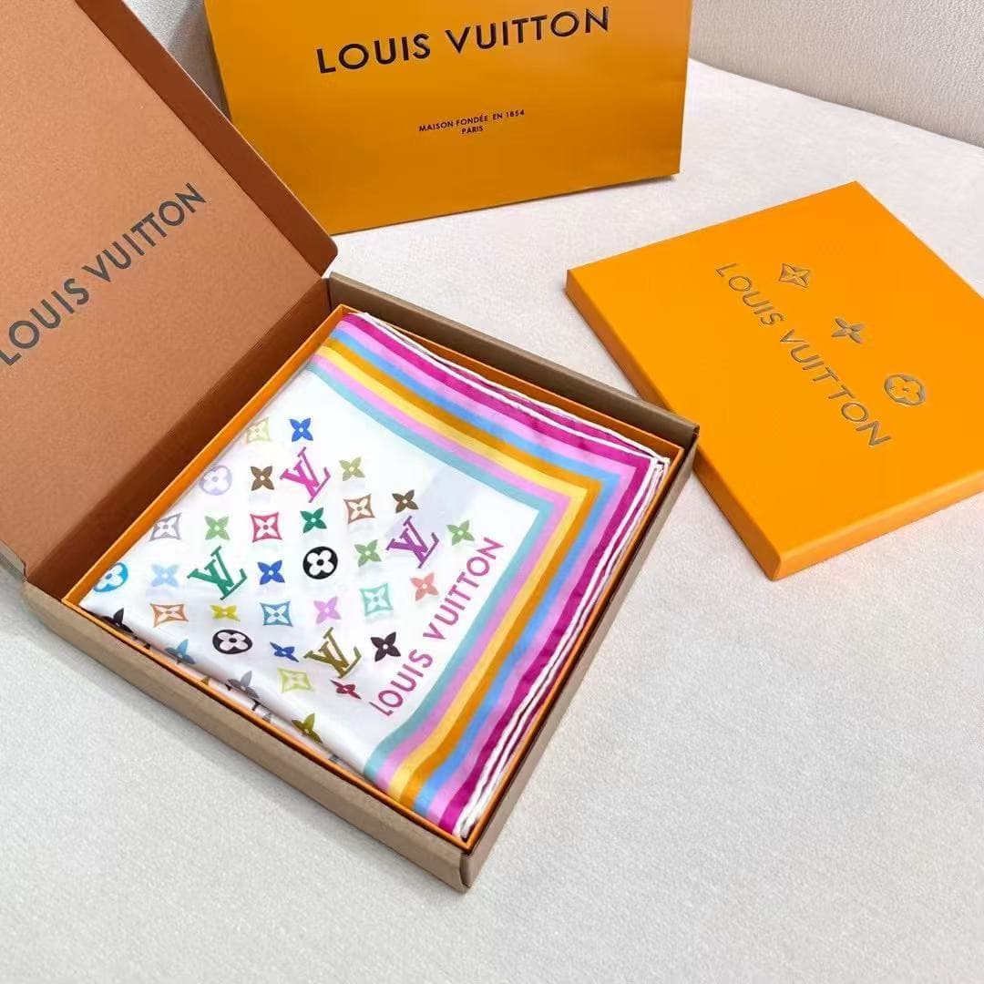 Louis Vuitton x Murakami Monogram Multicolor Square 90