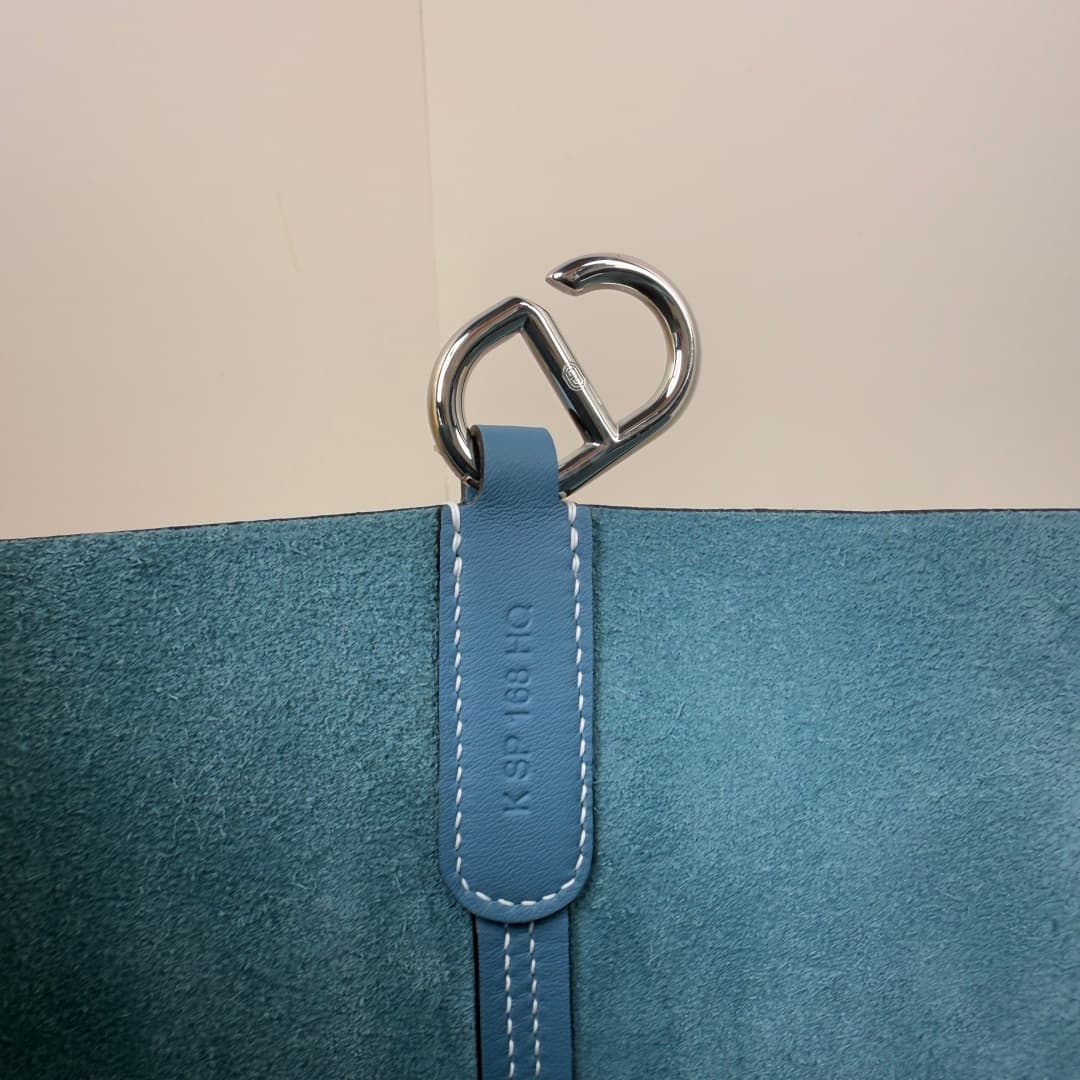 Hermès Picotin In-The-Loop 18 bag Silver/Gold Metal Bleu Jean Wax High