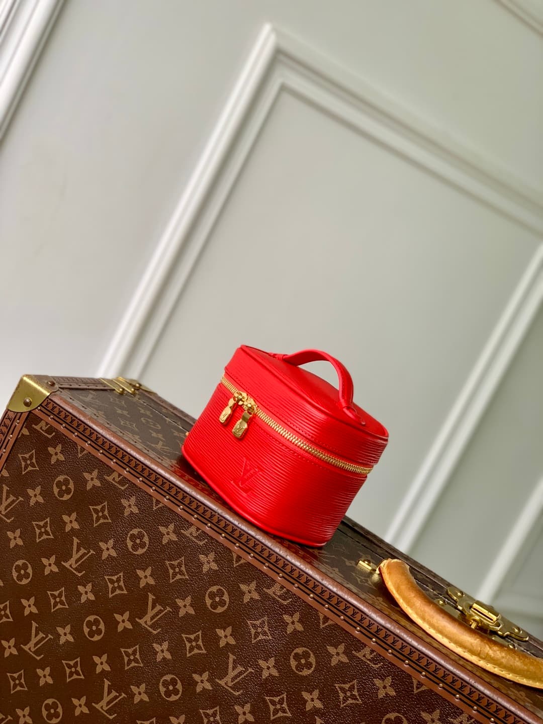 Louis Vuitton Nice Nano Epi grained leather Tender M25857 Red High