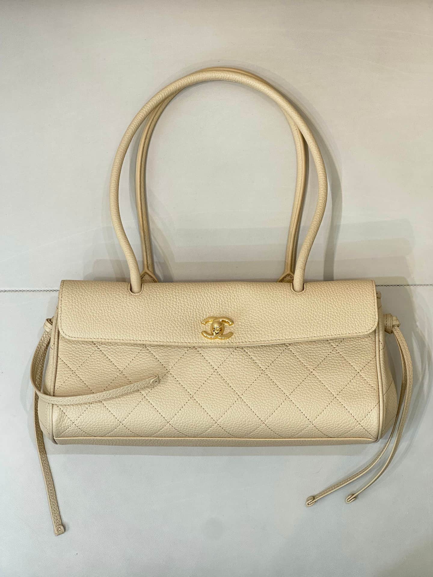 Chanel SMALL SHOPPING BAG Grained Calfskin & Gold-Tone Metal Beige AS6288 TOP
