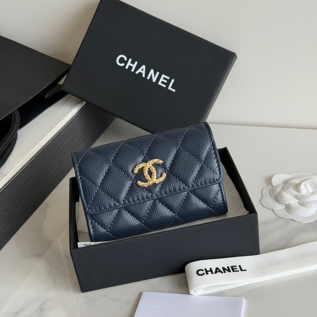 Chanel Card Holder Shiny Grained Calfskin Strass & Gold-Tone Metal AP5079 High
