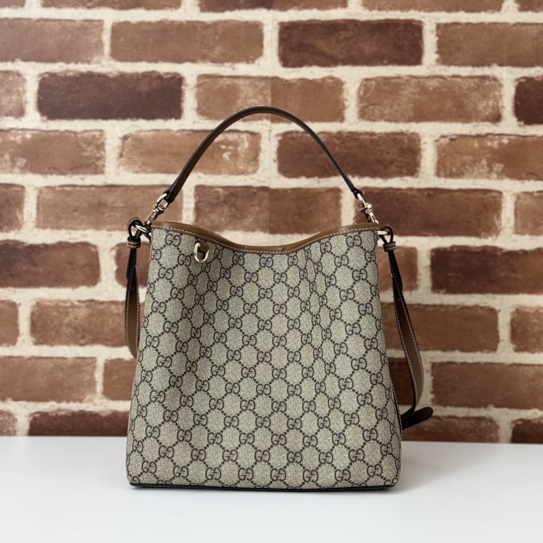 Gucci GG Emblem medium bucket bag 815103 High