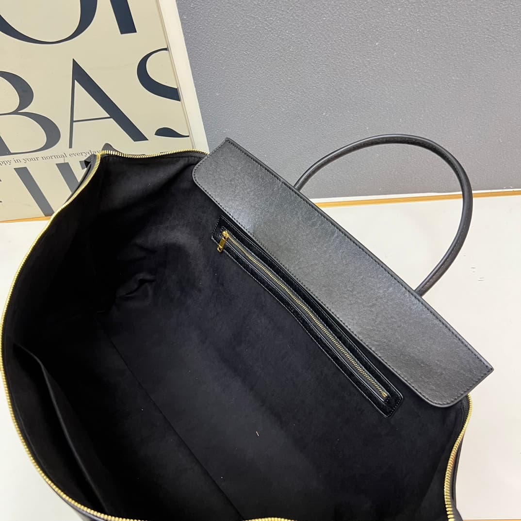 Celine BIG SMILE LUGGAGE IN Natural Supple Calfskin Black High