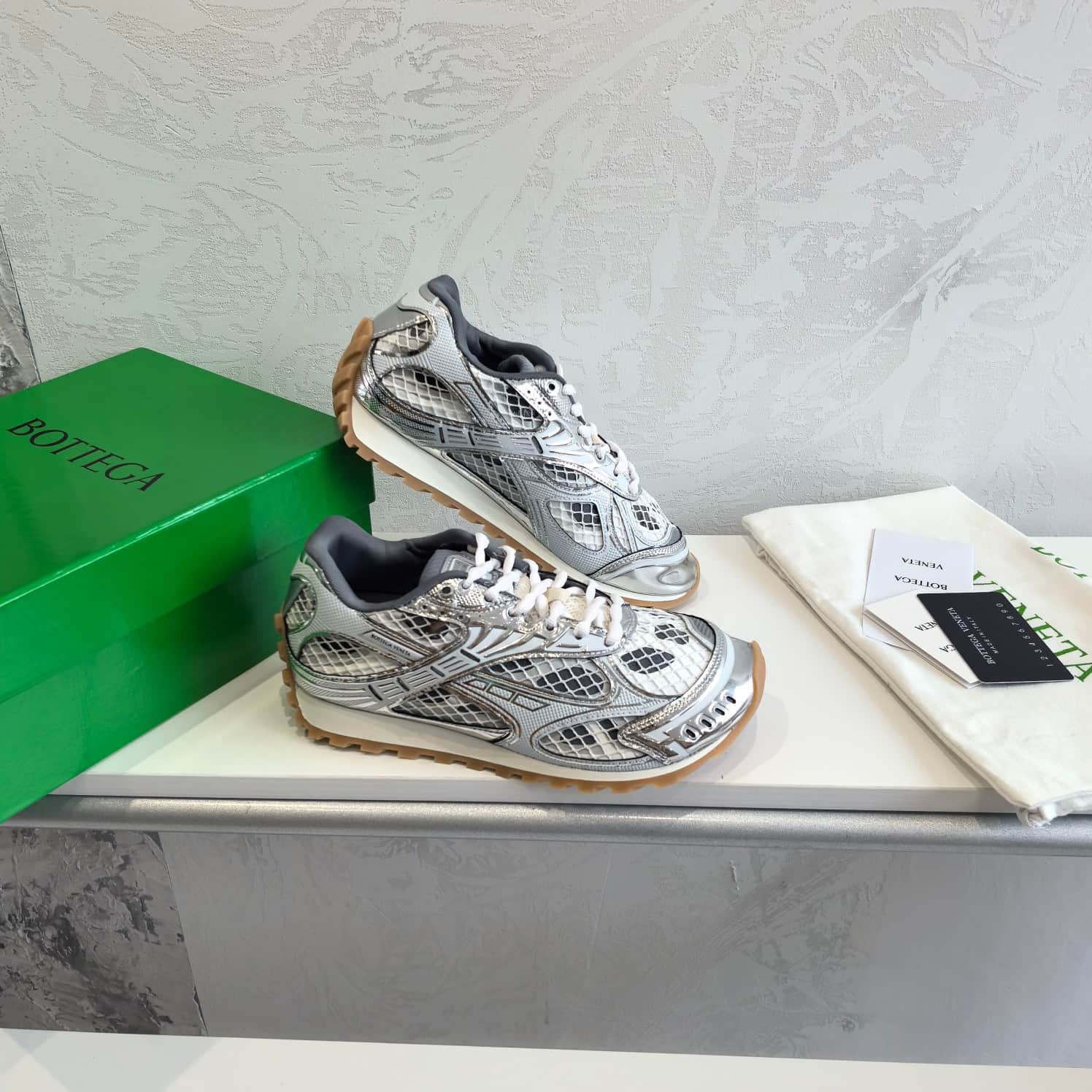 Bottega Veneta Orbit Low-Top Sneakers