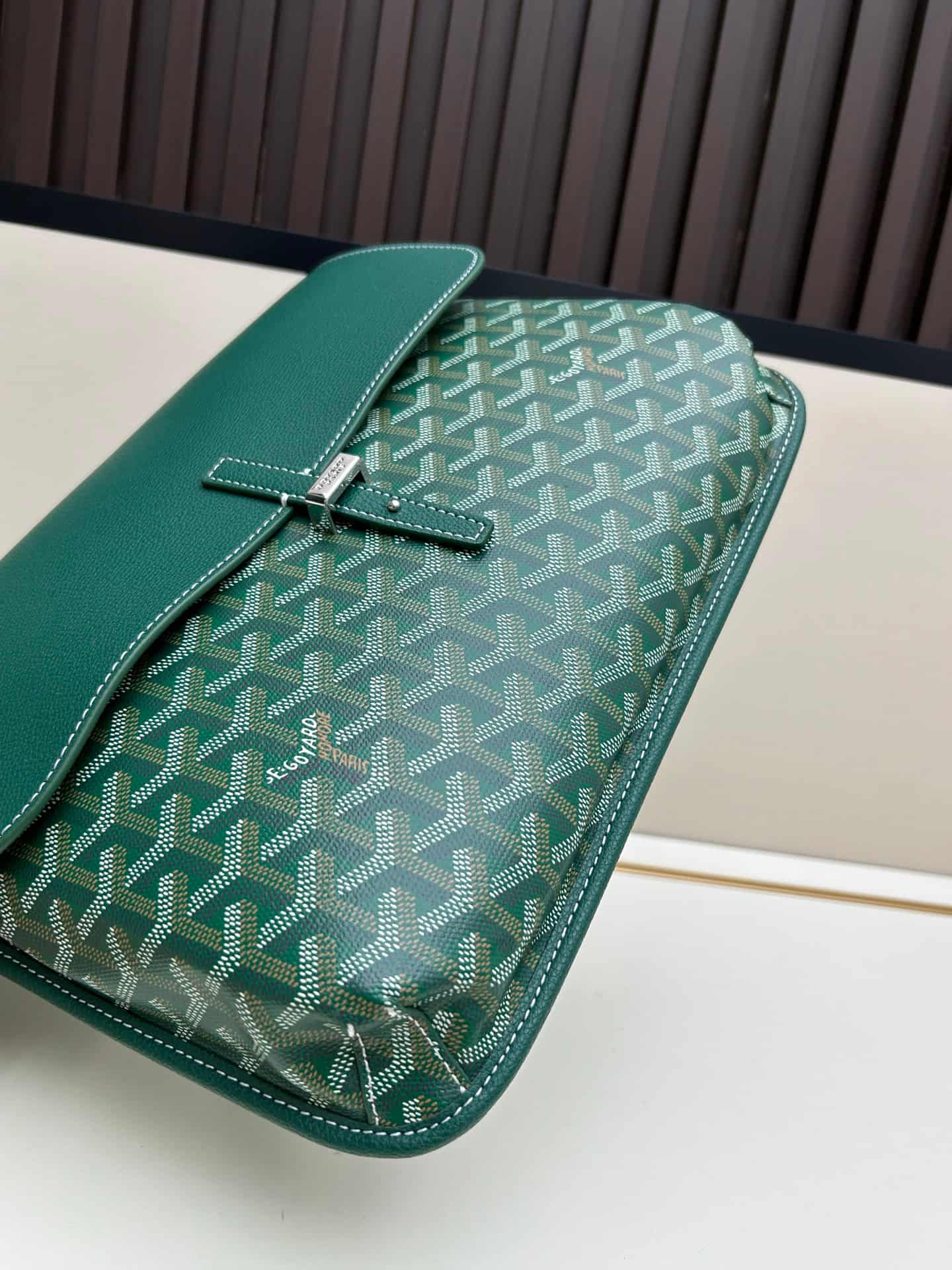Goyard Coursier Messenger Bag Green Mid