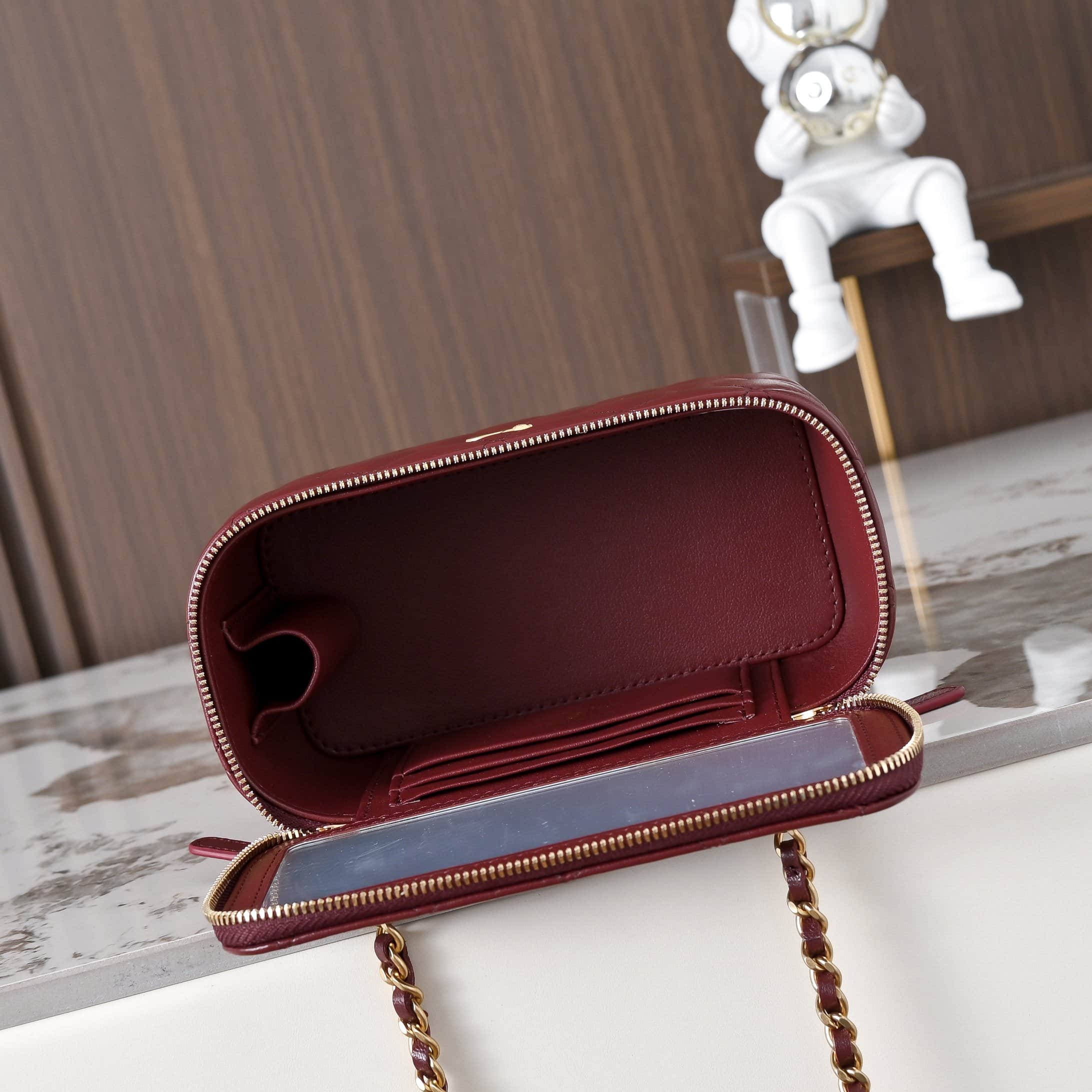 Chanel Vanity with Chain AP2303 Lambskin Gold Metal Burgundy High