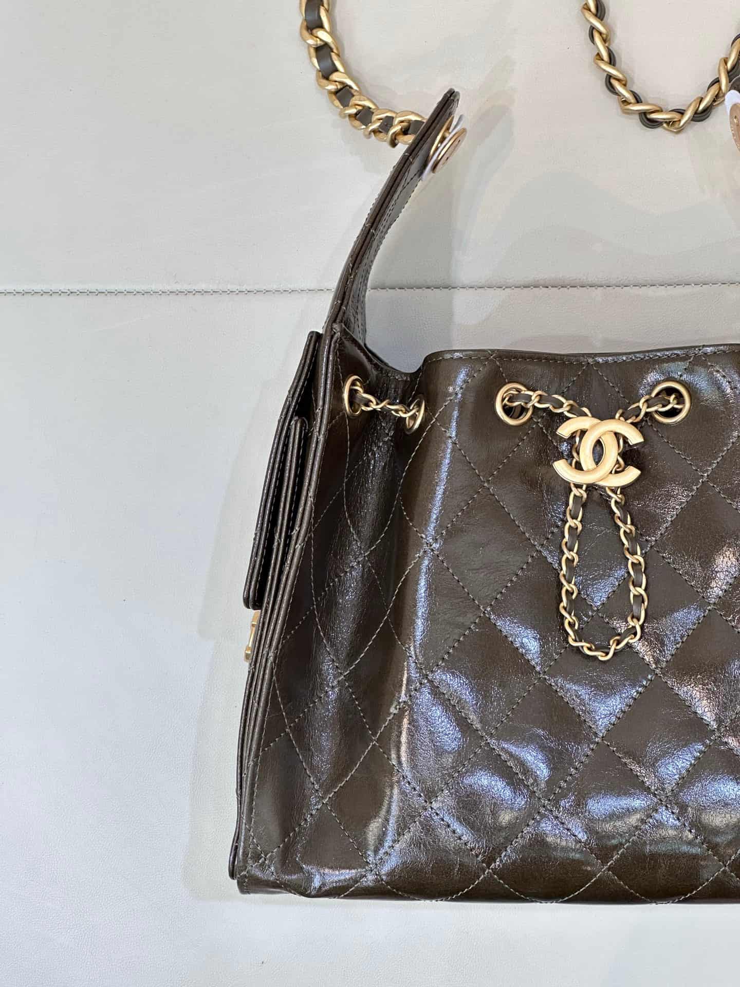 Chanel 25 Small Hobo handbag AS5293 Grained Calfskin & Gold-tone Metal Dark Brown TOP
