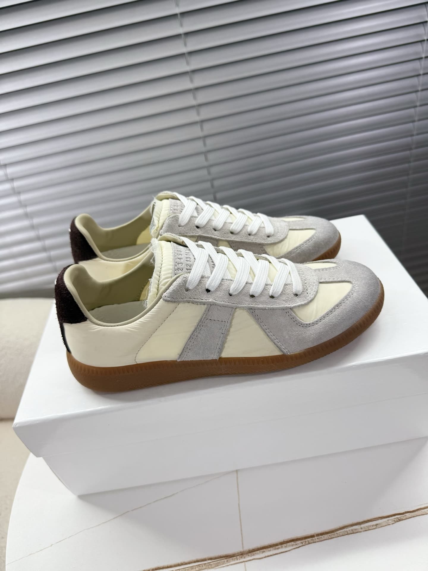 Maison Margiela Replica Low Top Sneaker Shoes Men Women