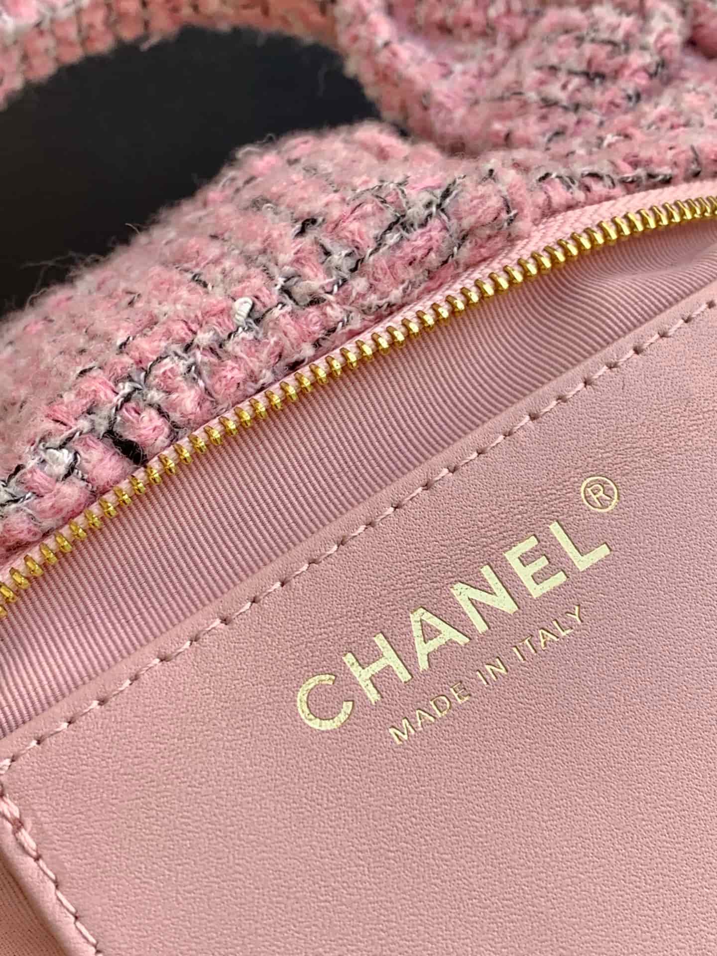 Chanel Mini Bow Bag Tweed & Gold-Tone Metal Pink AS5849 A