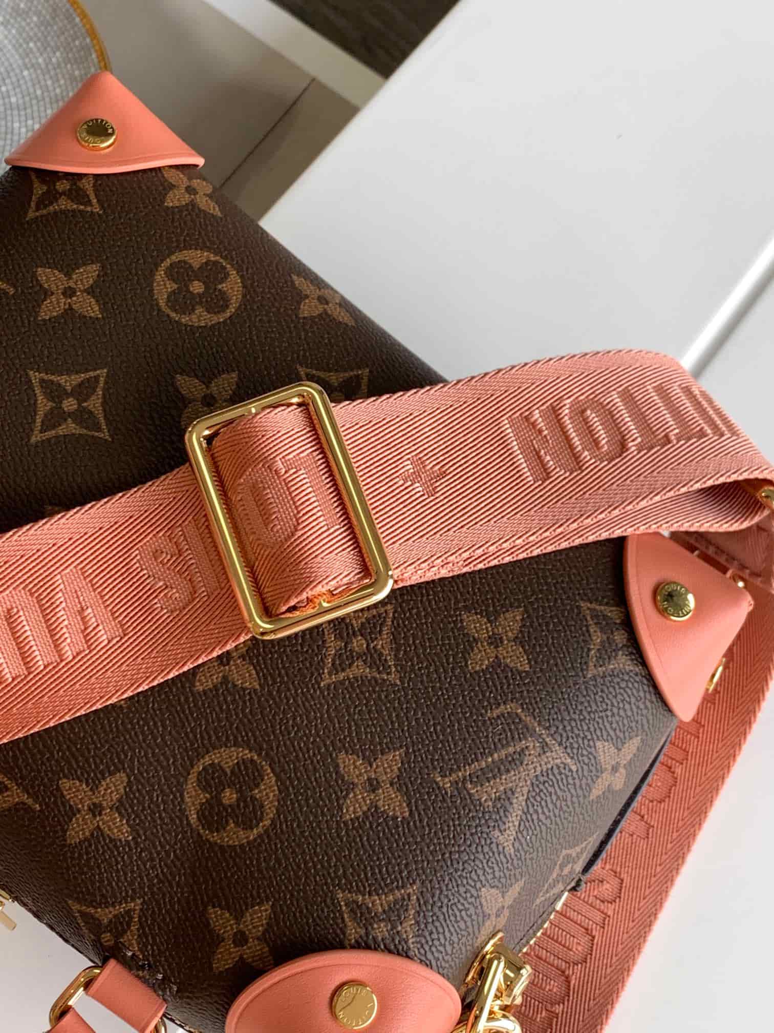 Louis Vuitton PETITE MALLE SOUPLE Monogram M45531 High