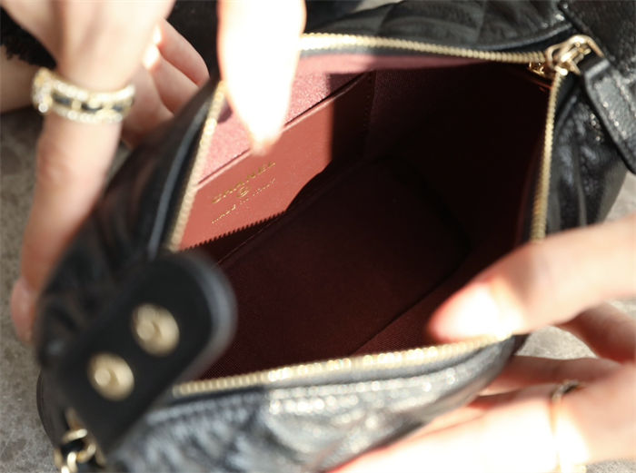 Chanel HOBO CLUTCH Grained Shiny Calfskin & Gold-Tone Metal TOP