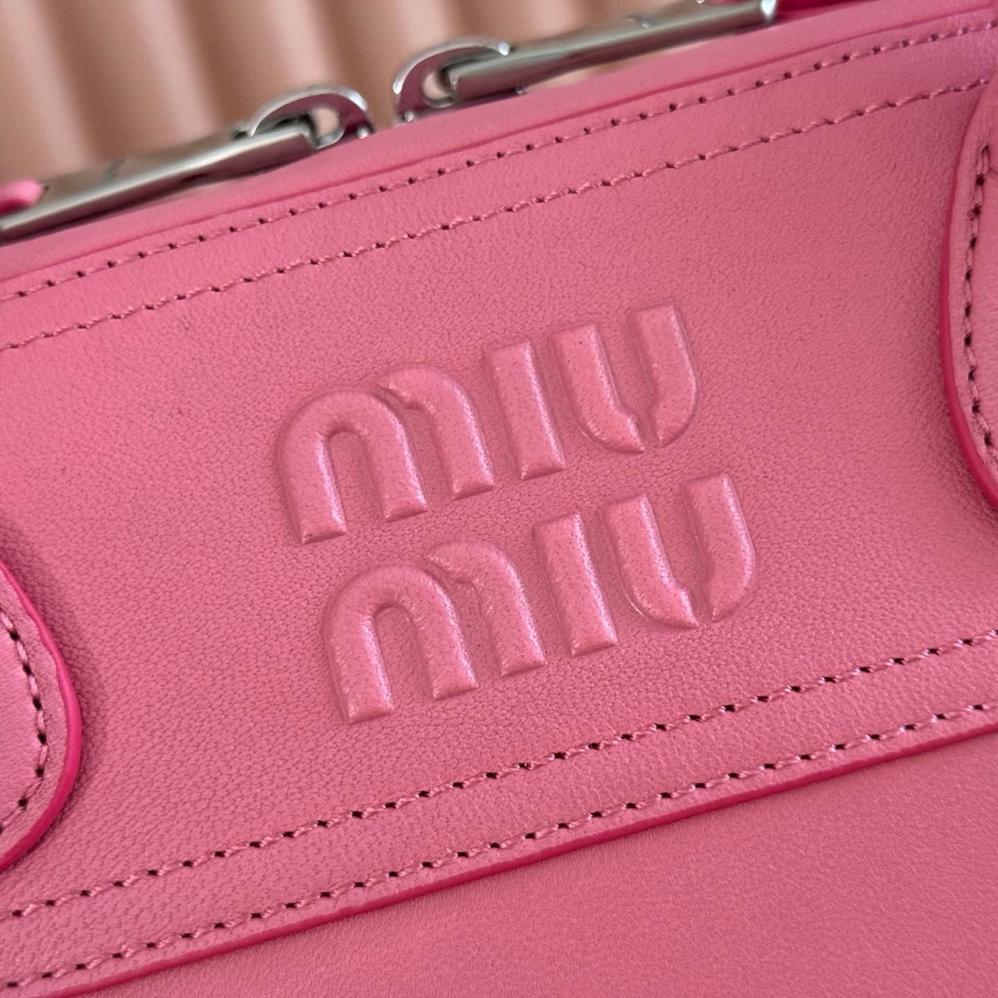 Miu Miu Vivant nappa leather bag Pink 5BB199 TOP