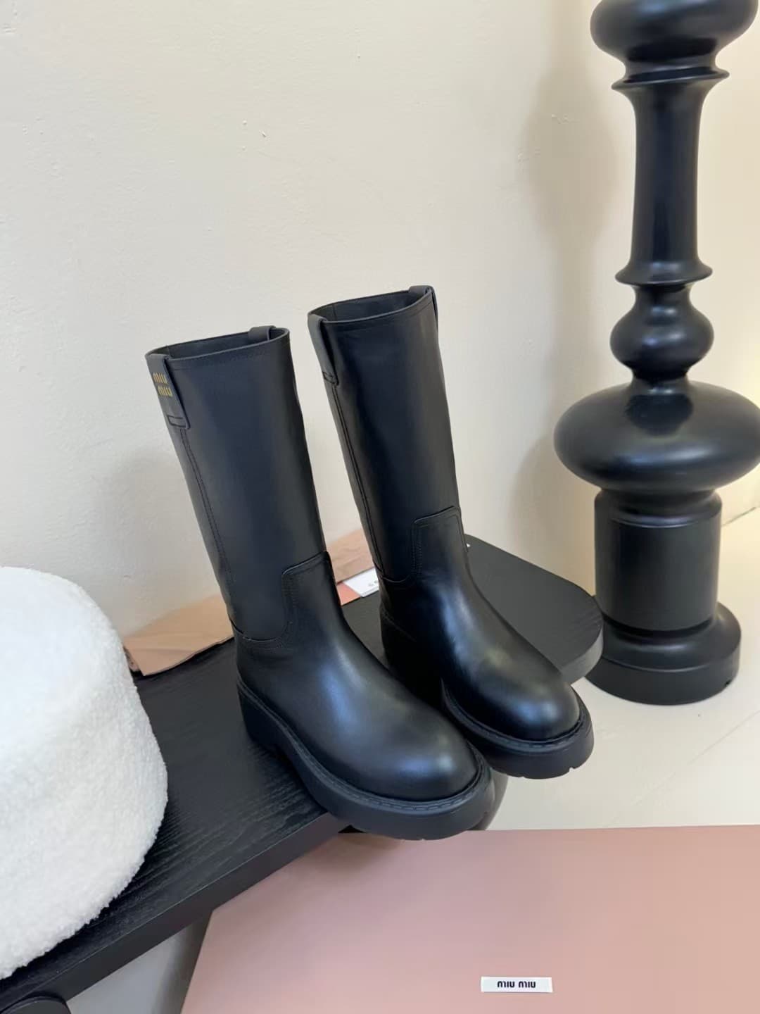 Miu Miu Women's Stivali Leather Boots