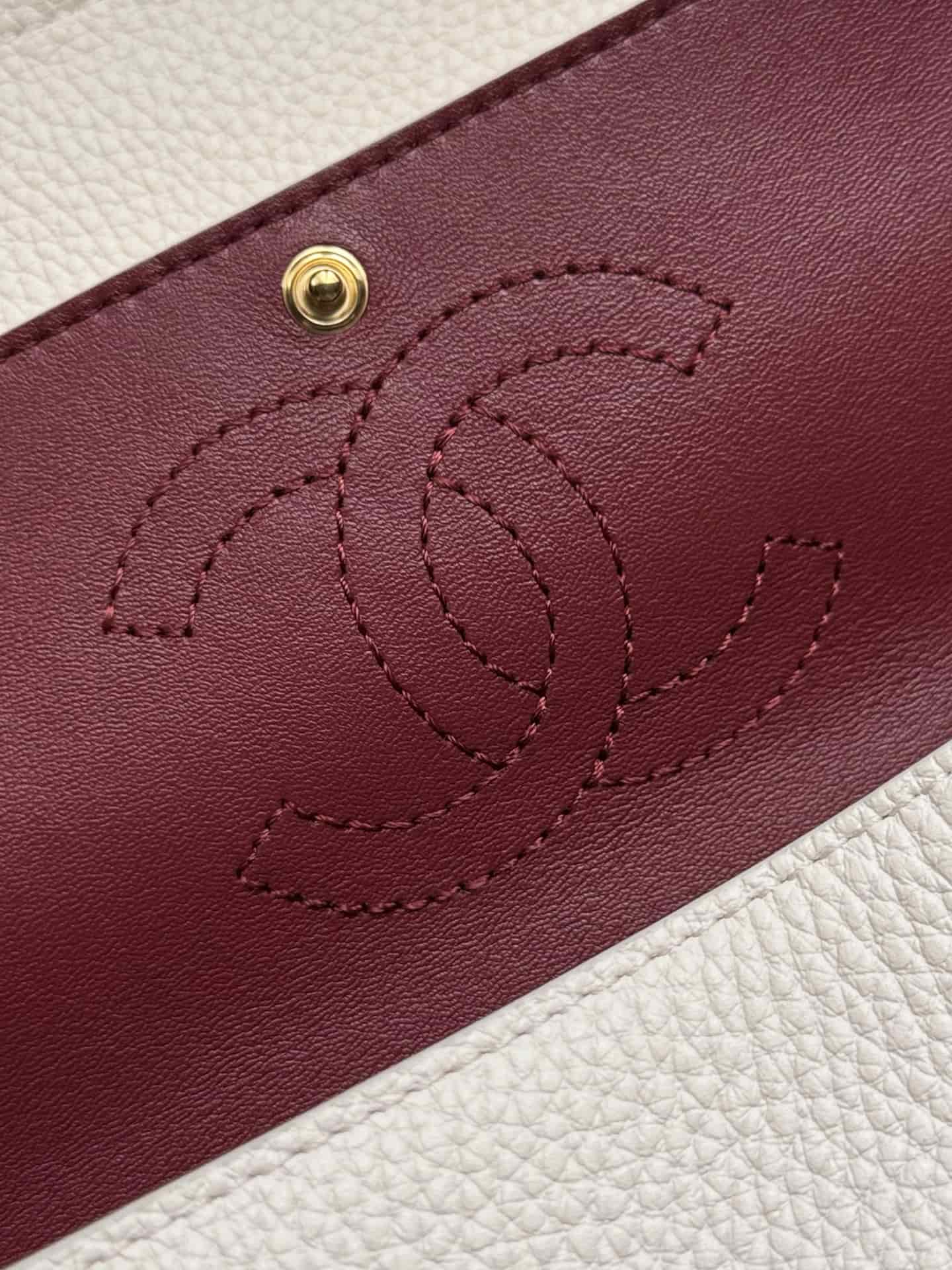 CHANEL Mini flap bag Grained Calfskin&Gold-tone metal White AS6573 A