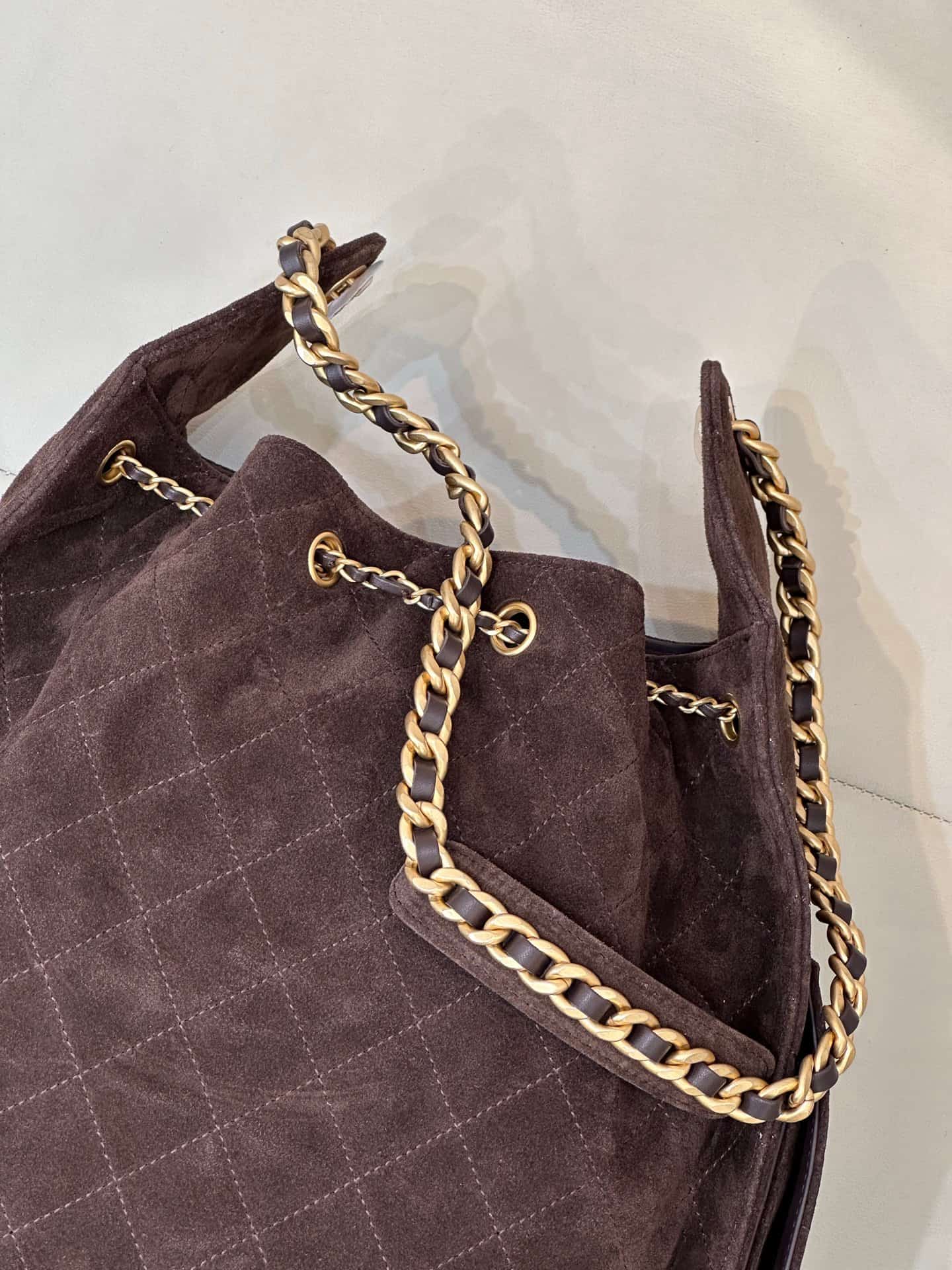 Chanel 25 Medium Hobo handbag AS5311 Suede &Gold-tone Metal Chocolate Brown TOP