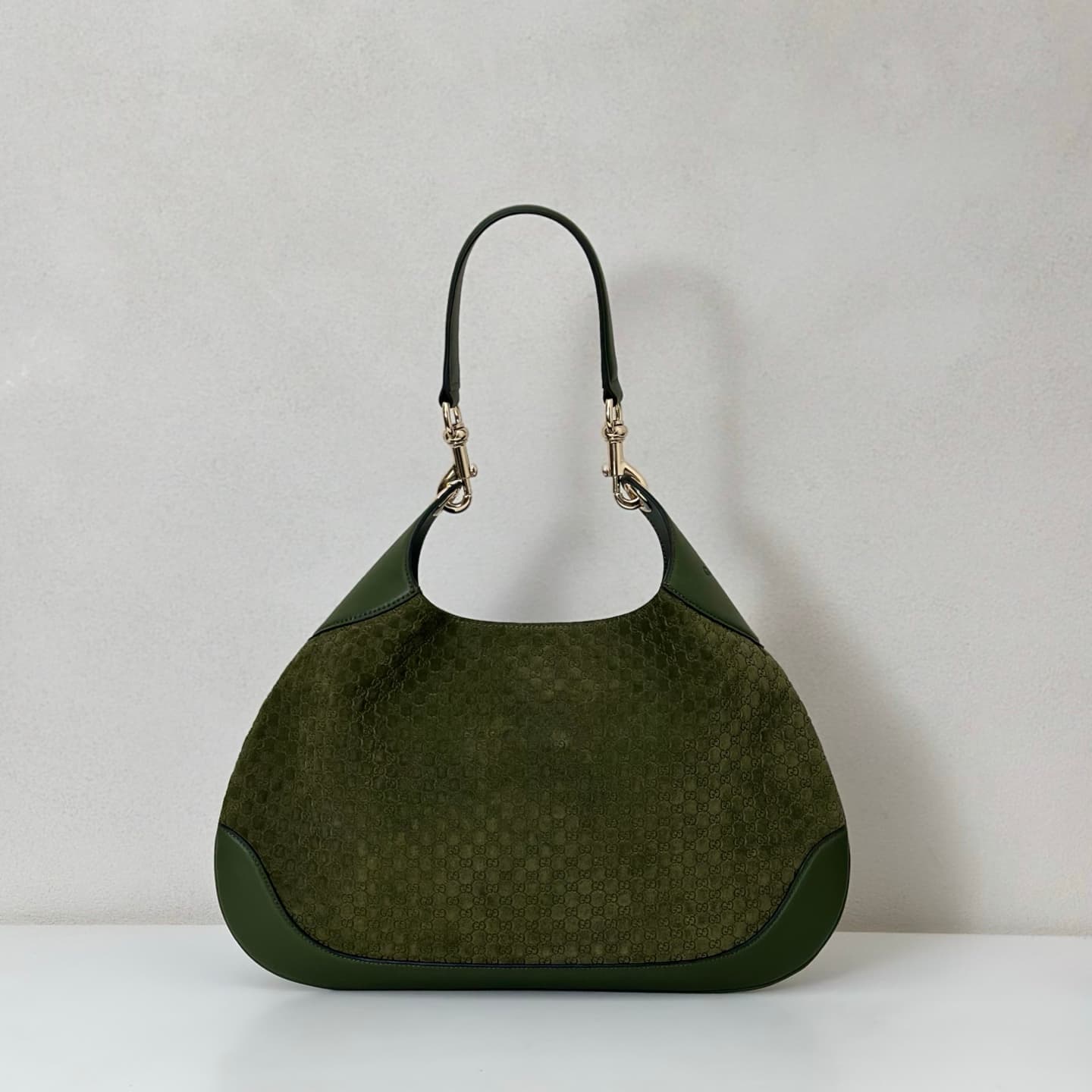 Gucci Medium B shoulder bag with micro GG monogram 834981 High