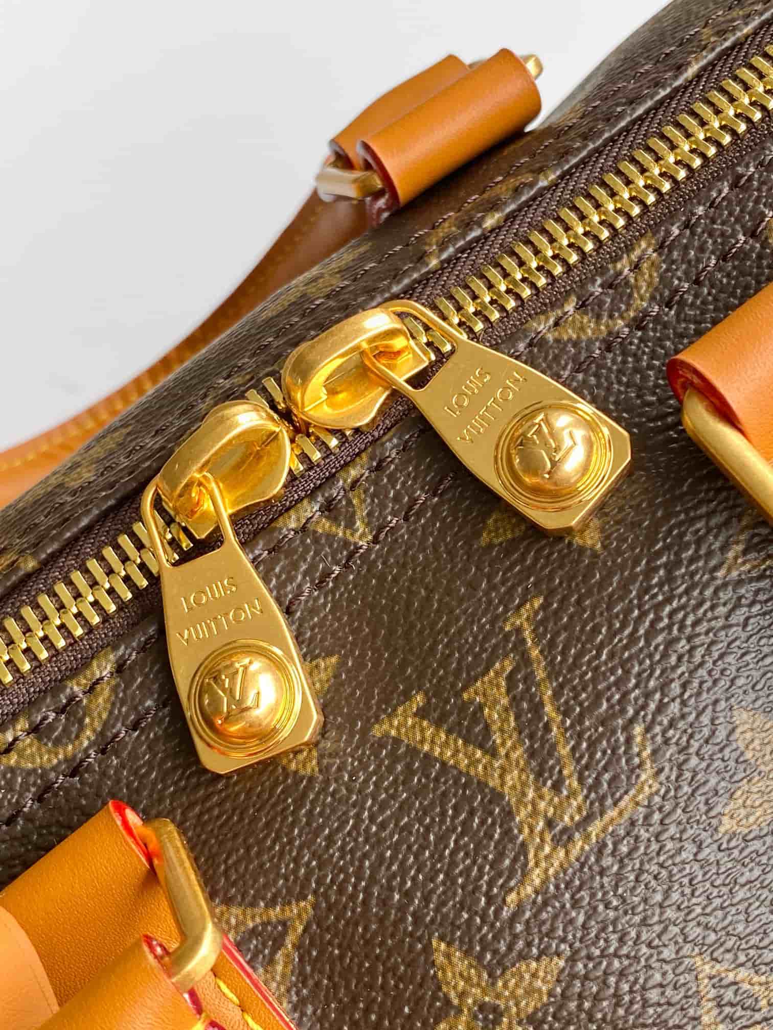 Louis Vuitton Keepall Bandoulière 35 Monogram Archive coated canvas M2A210 High