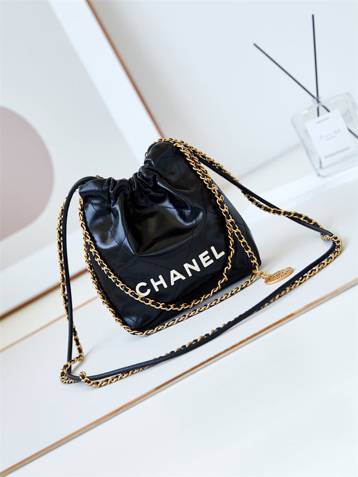 Chanel 22 MINI HANDBAG Shiny Calfskin Black & Gold-Tone Metal AS3980 A