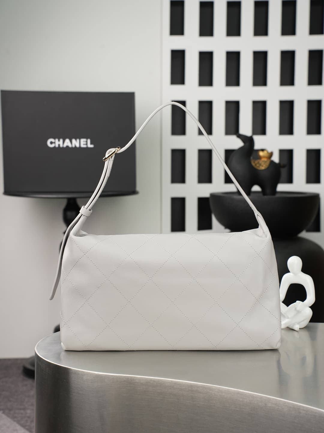 Chanel Maxi Hobo Bag Shiny Lambskin & Gold-Tone Metal AS6139 Light Grey A