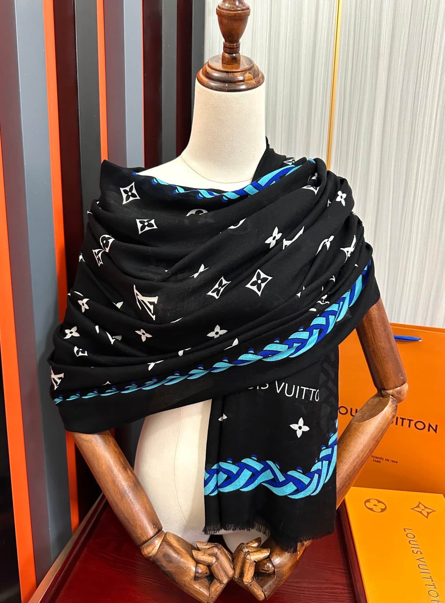 Louis Vuitton Monogram Shawl