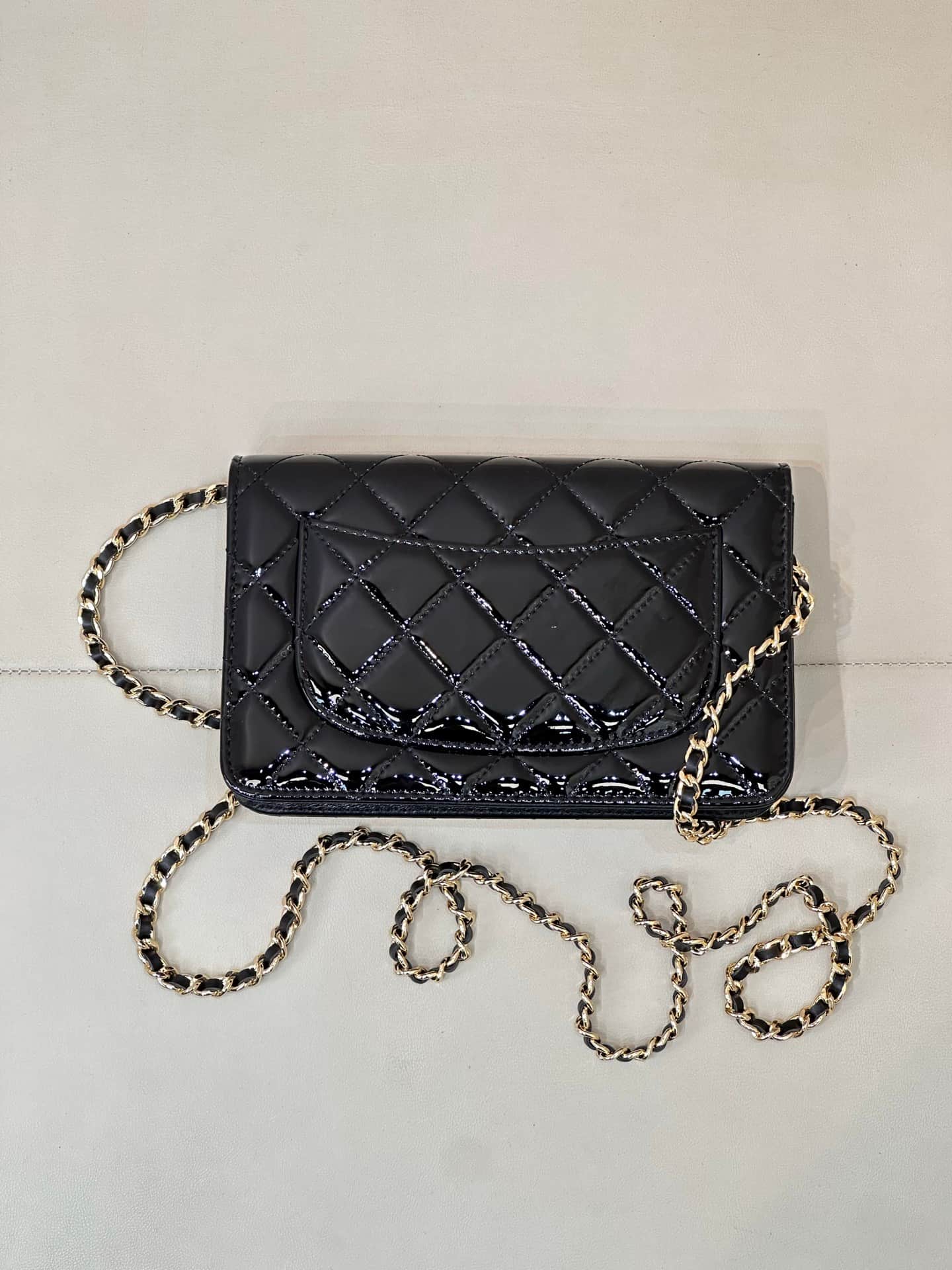 Chanel Classic Wallet on Chain Patent Quilted & Gold-Tone Metal AP4241 BLACK TOP