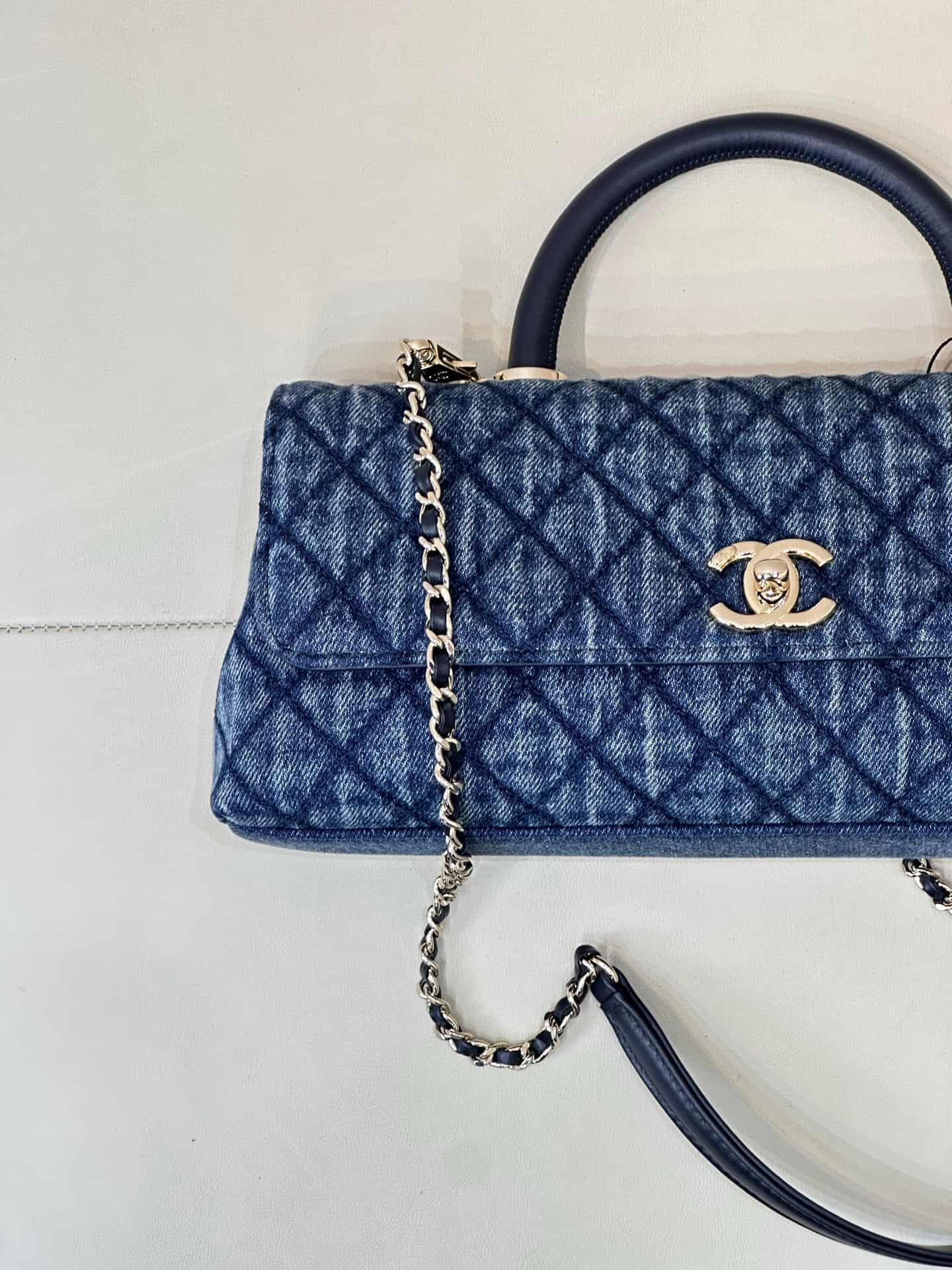 Chanel Maxi Flap Bag with Top Handle Washed Denim& Gold-Tone Metal AS6091 Blue TOP