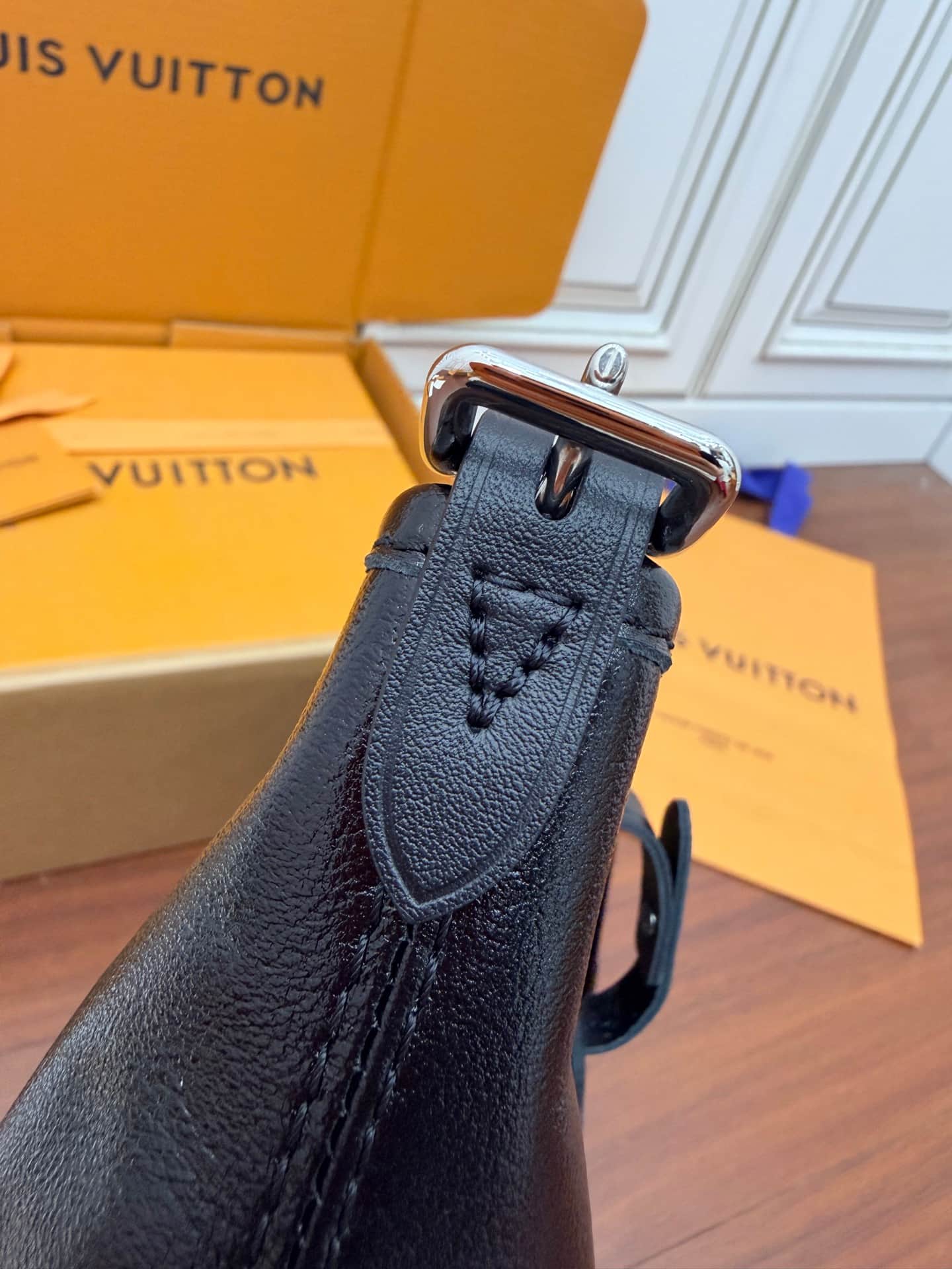 Louis Vuitton CarryAll East West LV Vibe Black M28160 TOP