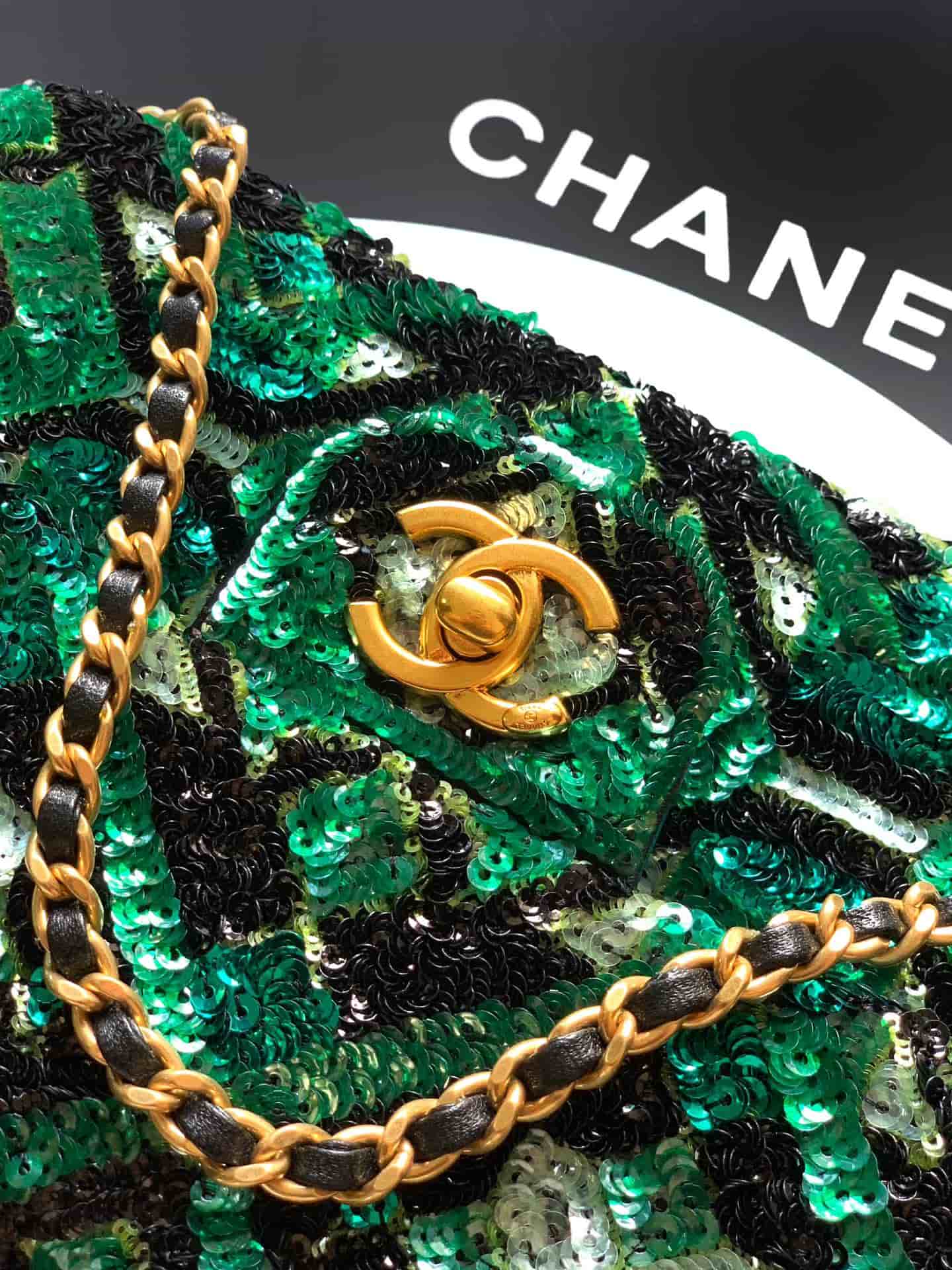 Chanel Classic Mini Flap Bag Sequins Embroidery & Gold-Tone Metal Green 6171 A