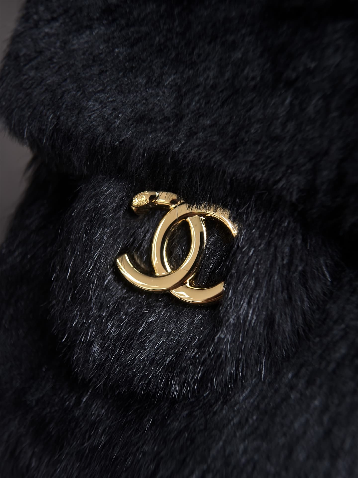 Chanel 25 Mini Hobo handbag AS5631 Lambskin & Gold-Tone Metal Black