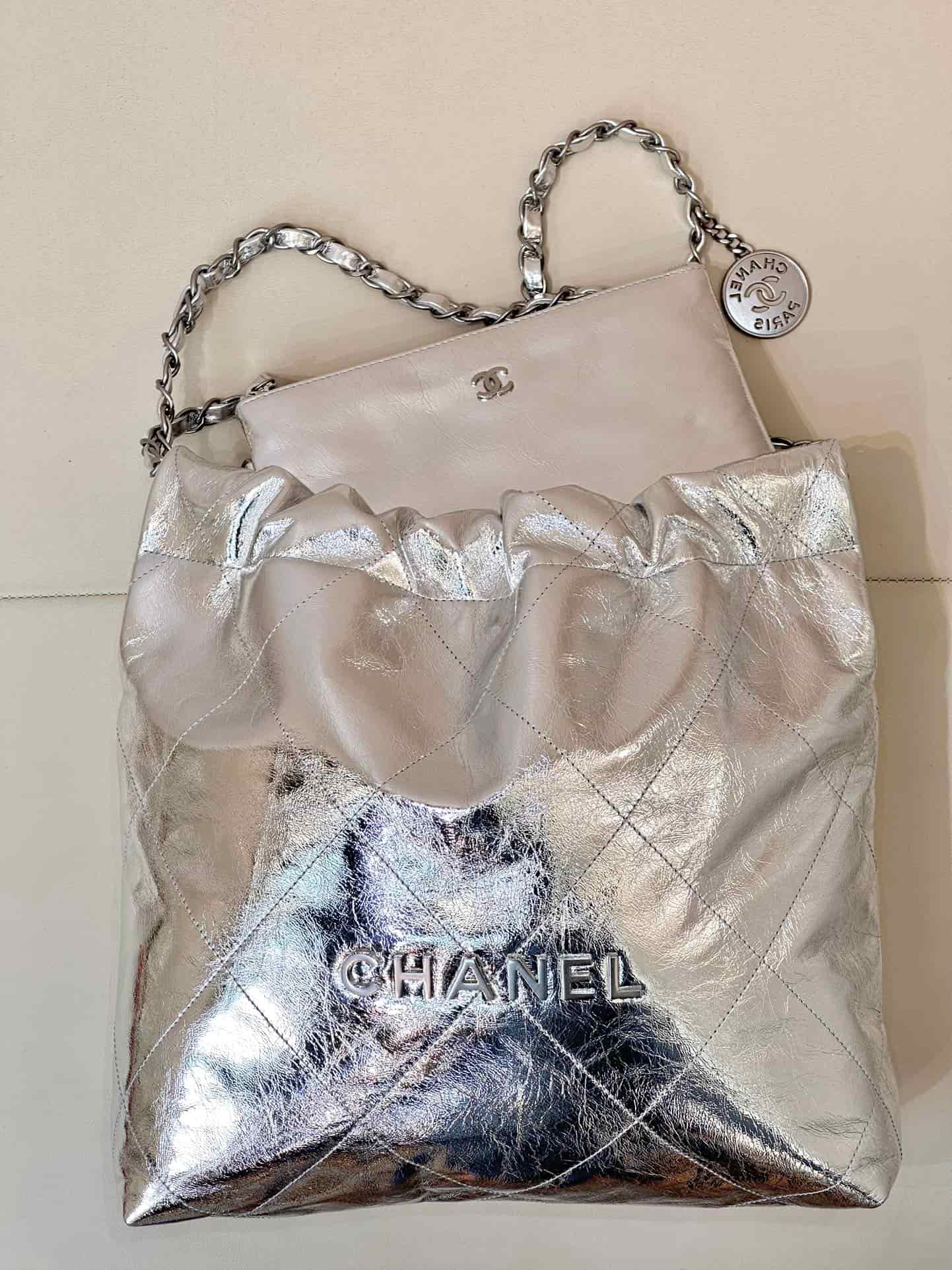 Chanel 22 Small handbag Metallic Calfskin & silver-tone metal AS3260 silver TOP