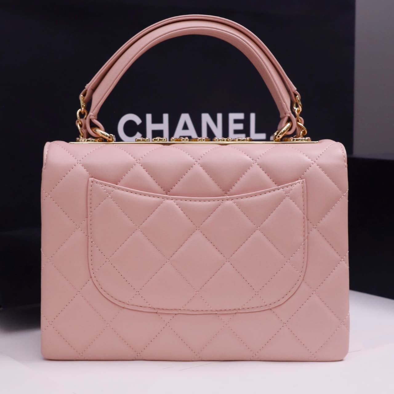 SMALL FLAP BAG WITH TOP HANDLE Lambskin Gold Metal Pink A