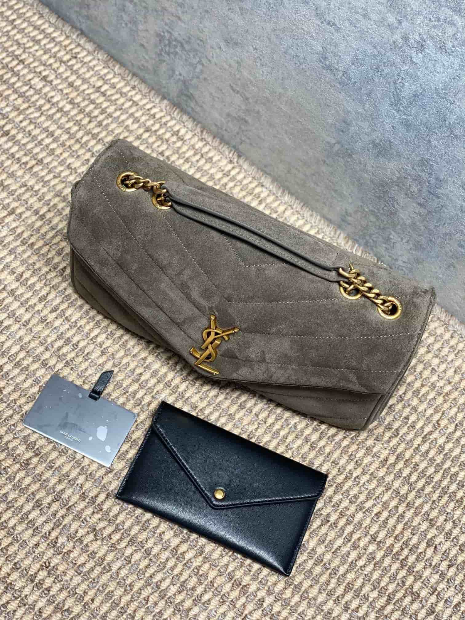 Saint Laurent LOULOU Medium in MATELASSÉ Suede LIGHT MUSK High