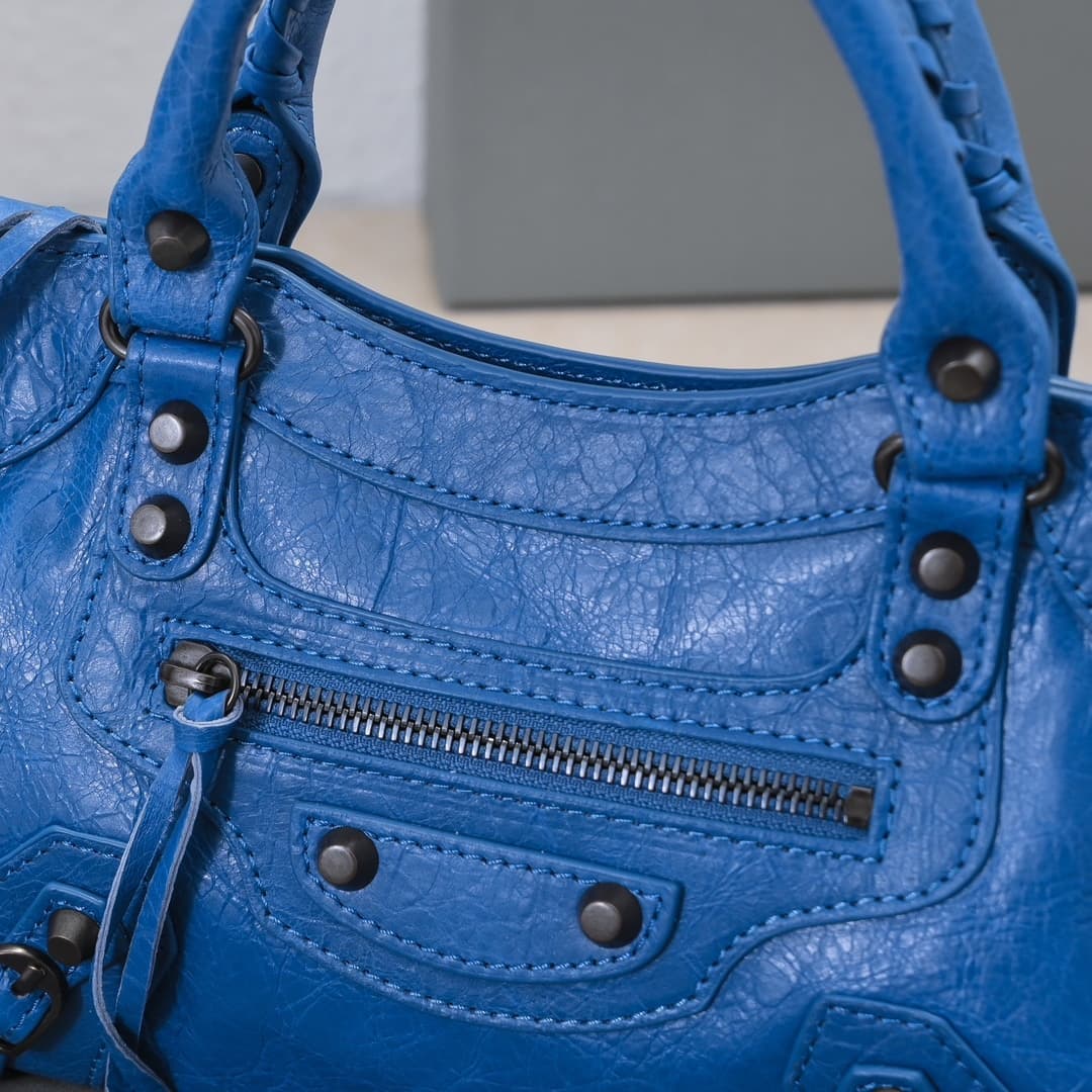 WOMEN'S LE CITY MINI BAG Lambskin & Black Metal High