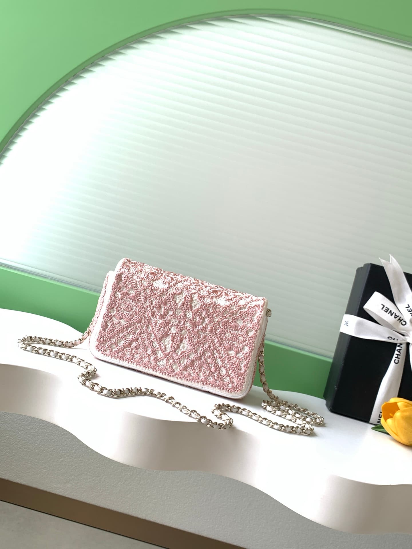 Chanel Small Flap Bag & Gold-Tone Metal Pink AS4561 A
