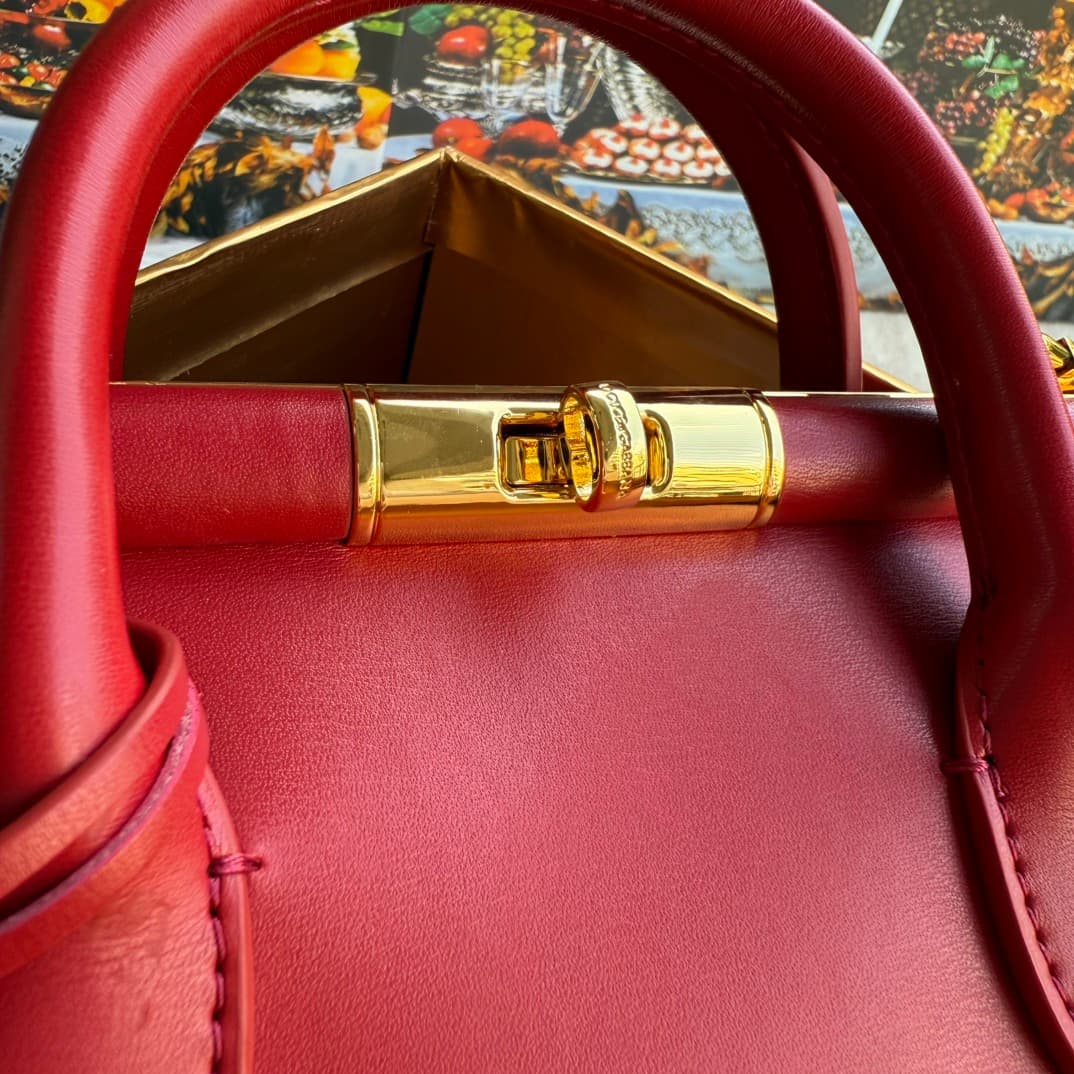 Dolce & Gabbana Mini Marlene Day leather tote bag red High