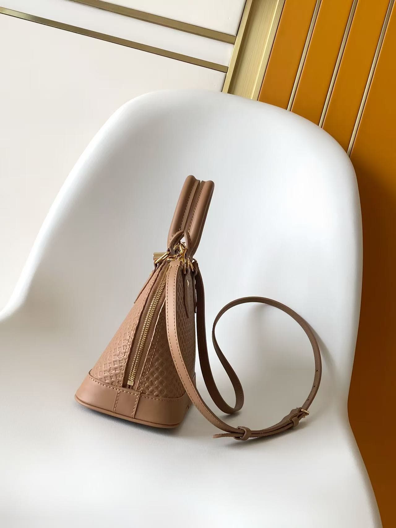 Louis Vuitton Alma BB Noisette Calfskin leather M29491 High