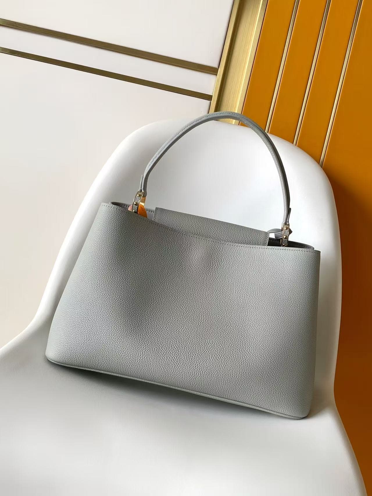 Louis Vuitton Capucines Souple Grain Taurillon Leather Light Grey M26268 TOP