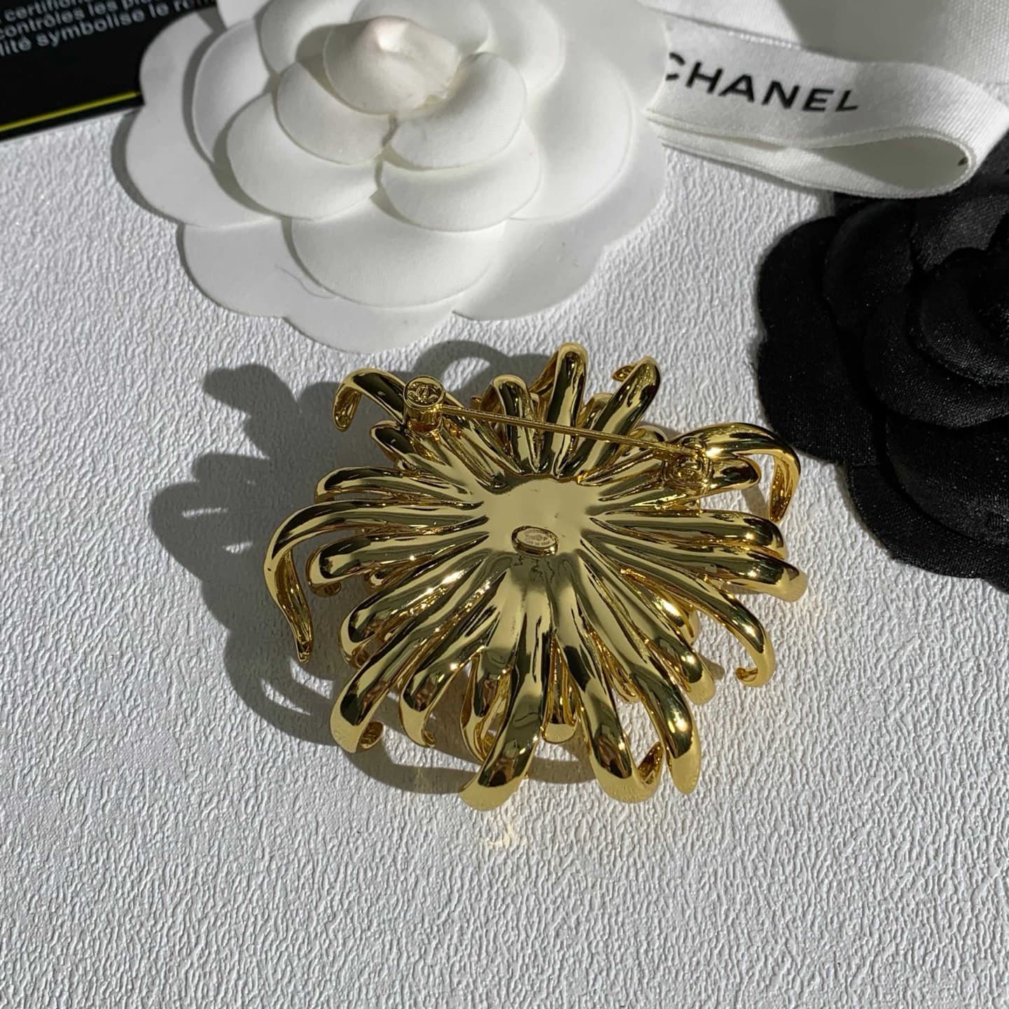 Chanel Brooch High