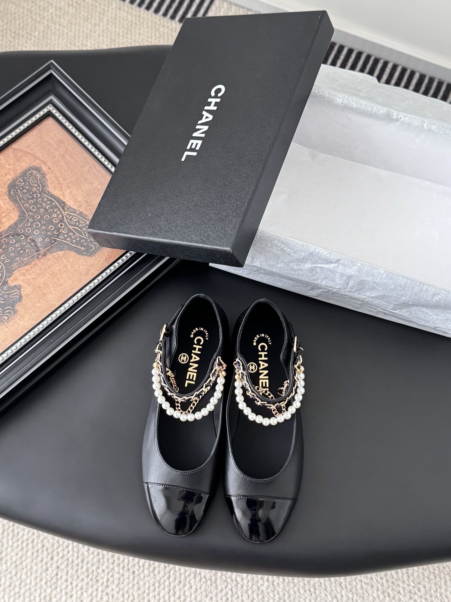 Chanel Lambskin Cap Toe Ankle Chain Ballerina Flats Shoes Women