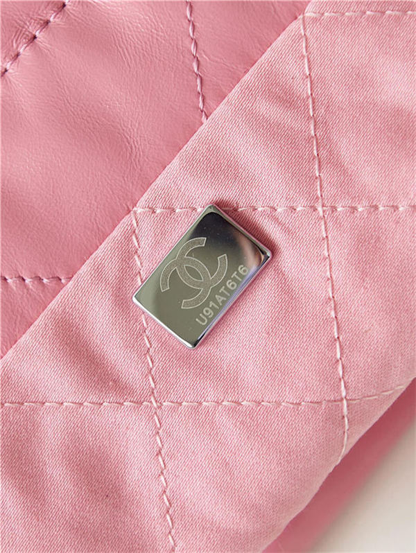Chanel 22 MINI HANDBAG Shiny Calfskin Pink-Peach & Silver-Tone Metal AS3980 A