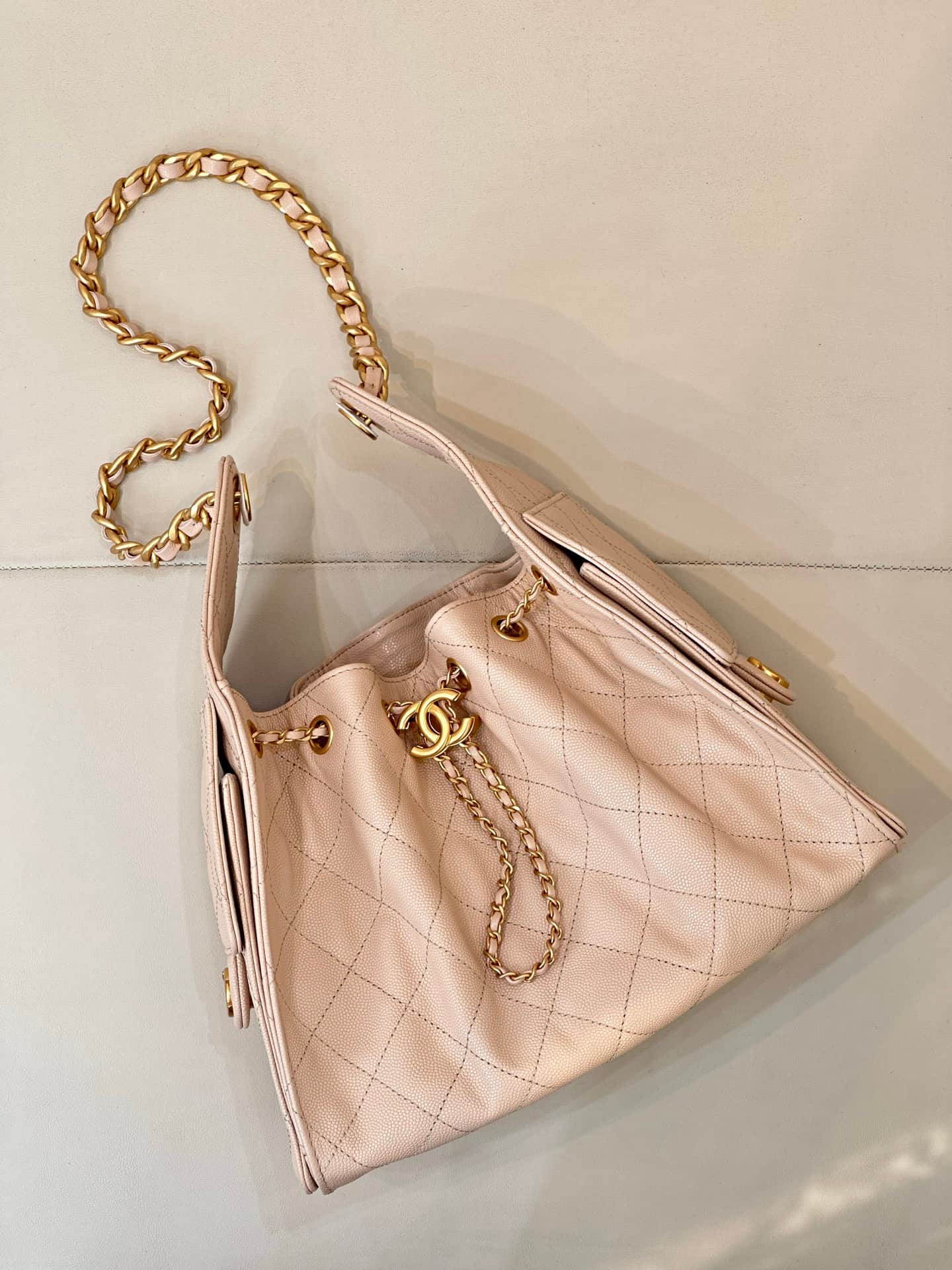 Chanel 25 Small Hobo handbag AS5293 Grained Calfskin &Gold-tone Metal Cream TOP