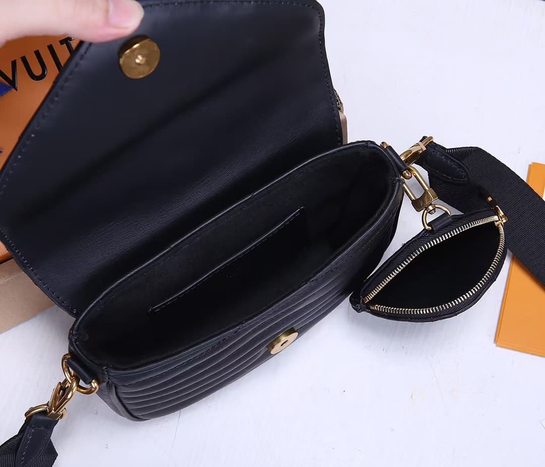 Louis Vuitton New Wave Multi-Pochette Smooth cowhide leather M56461 High