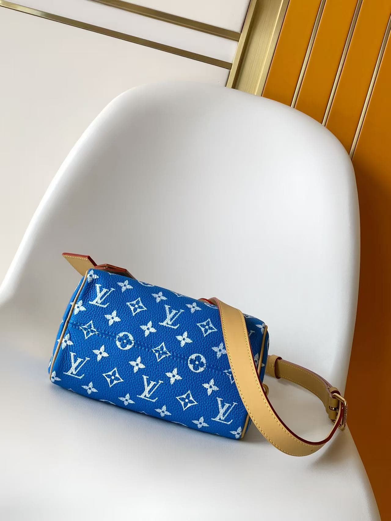 Louis Vuitton Speedy P9 Bandoulière 20 Blue Calfskin leather M28185 High