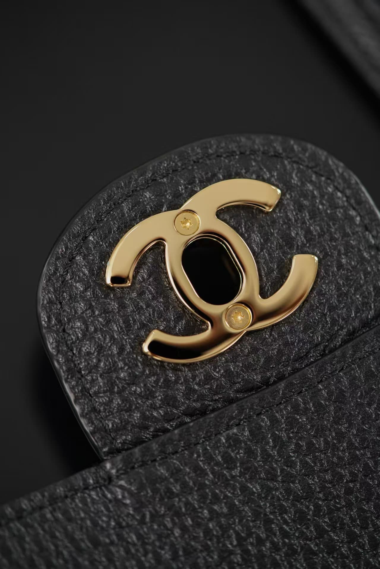 CHANEL Mini flap bag Grained calfskin&gold-tone metal Black AS6573 A