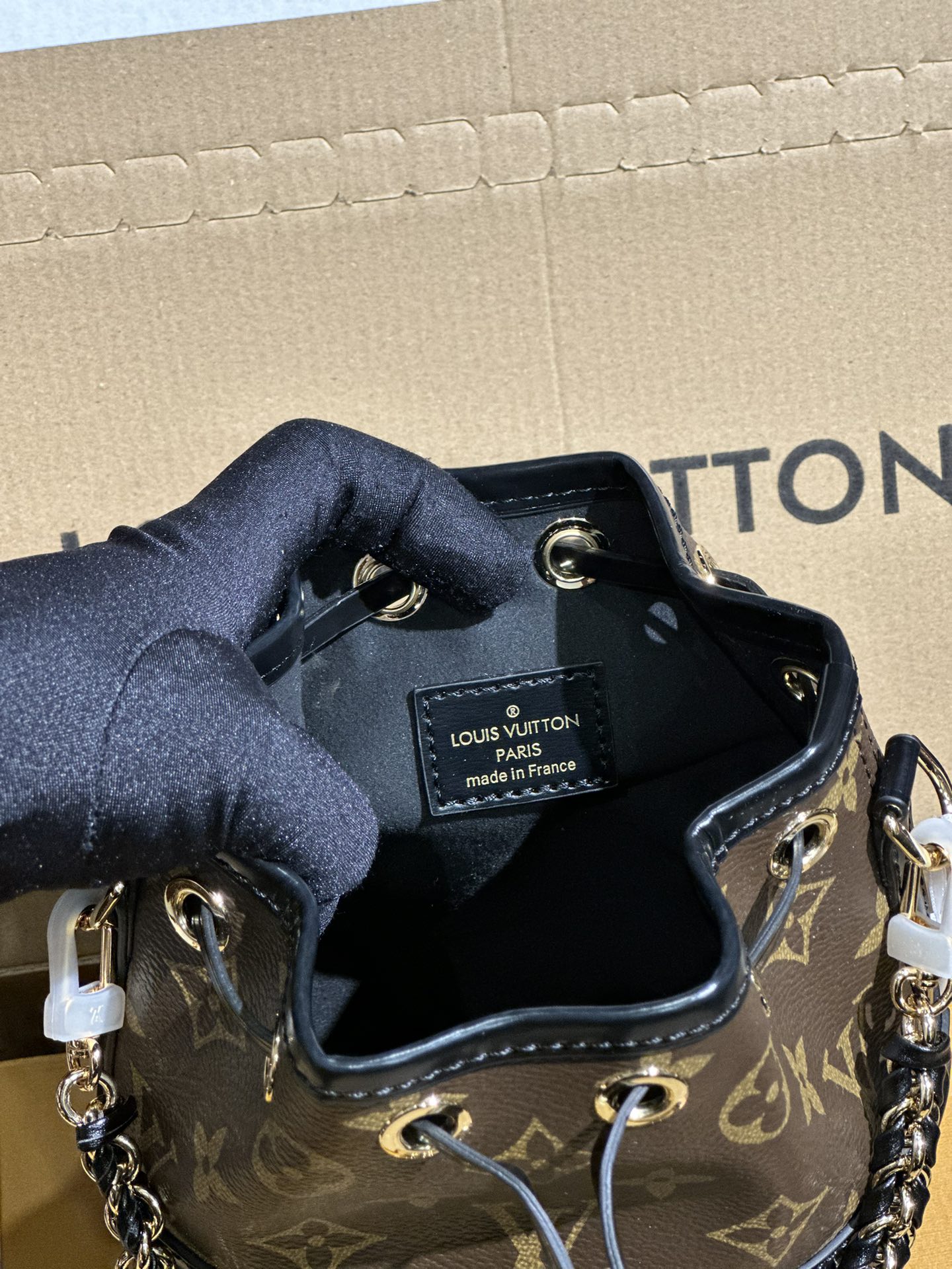 Louis Vuitton Canoé Bucket Bag Monogram coated canvas M83480 High
