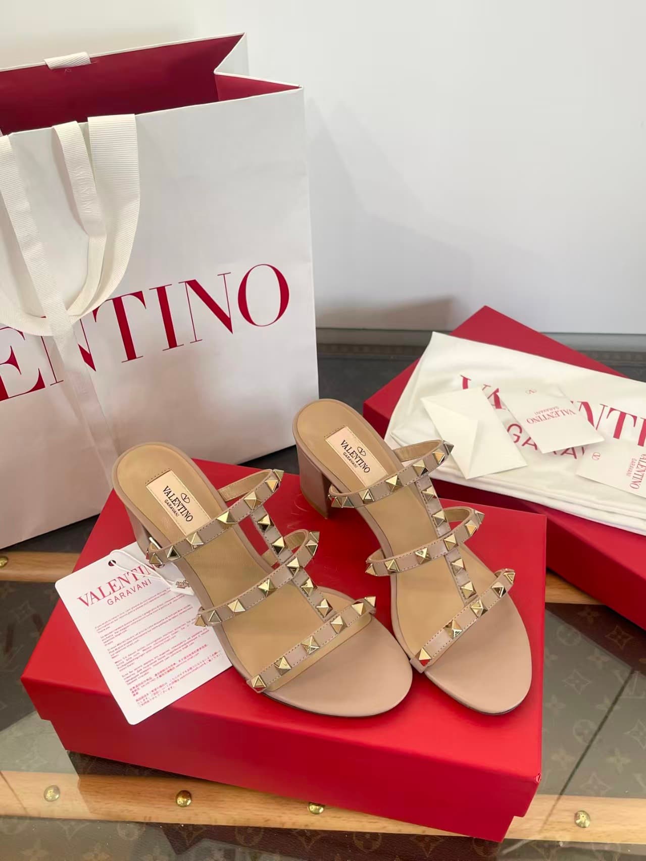 Valentino Garavani Rockstud Slide Sandals
