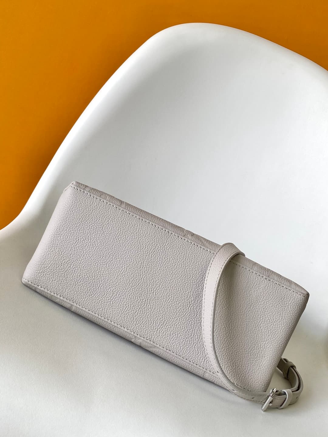 Louis Vuitton Petit Palais Brume Gray Cowhide leather M13803 High