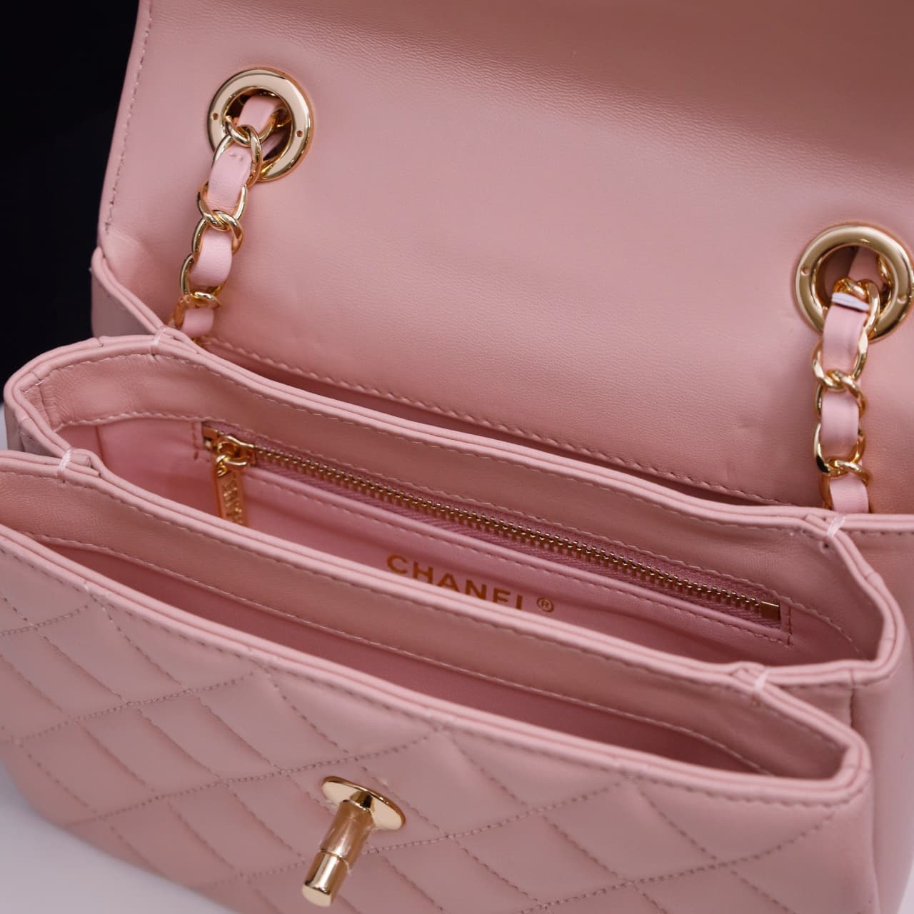 Chanel MINI FLAP BAG WITH TOP HANDLE AS4654 Lambskin &Gold-Tone Metal Pink A