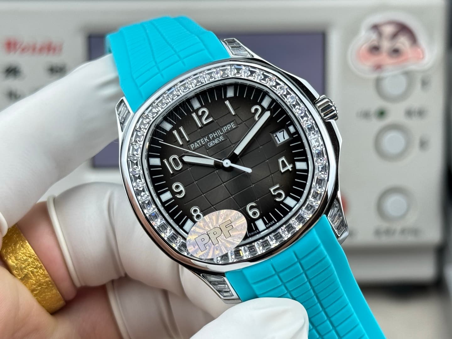 Patek Philippe Aquanaut with Diamond-set Watch TOP