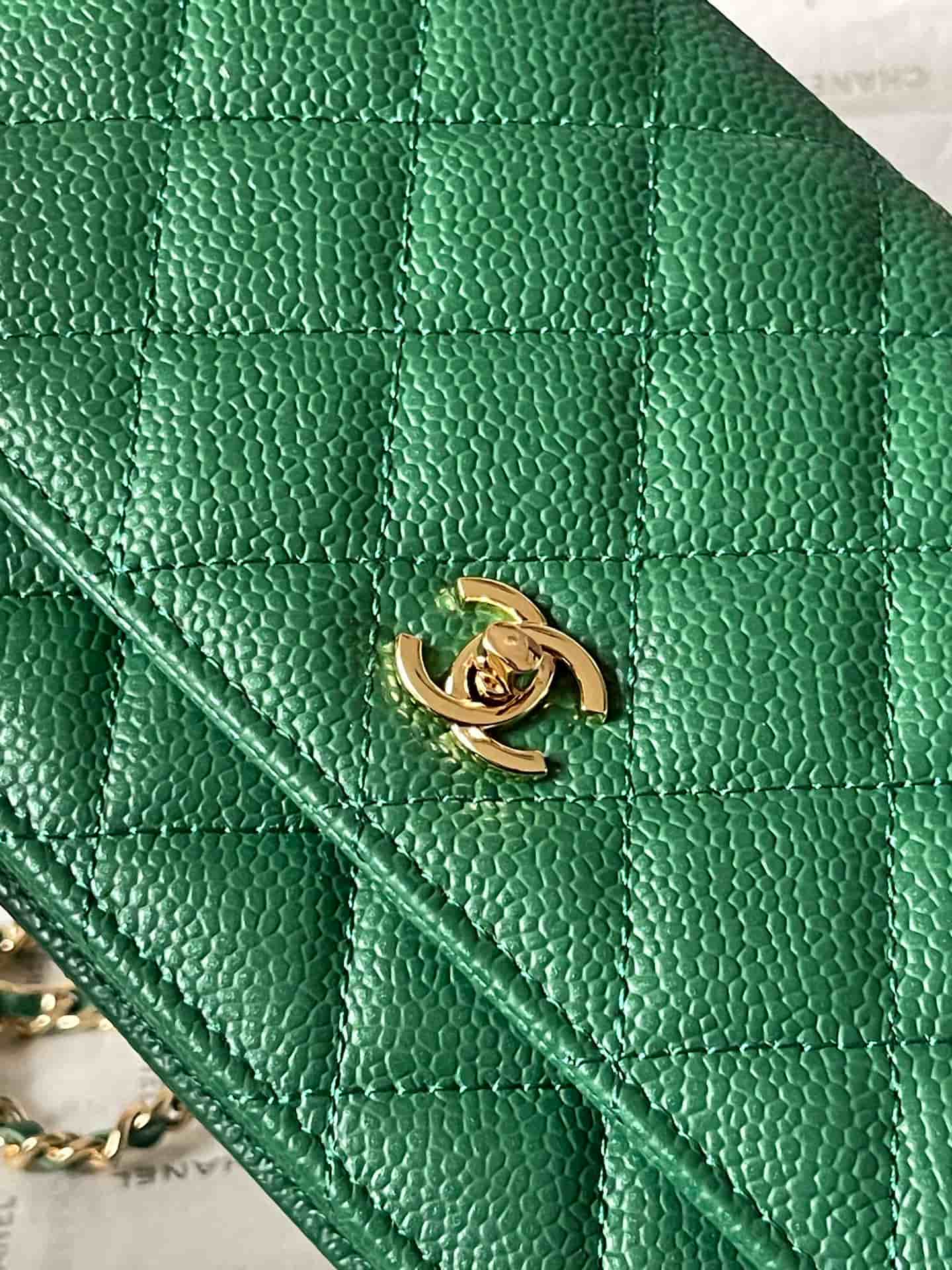 Chanel Classic Wallet on Chain Grained Shiny Calfskin & Gold-Tone Metal AP4241 Green A